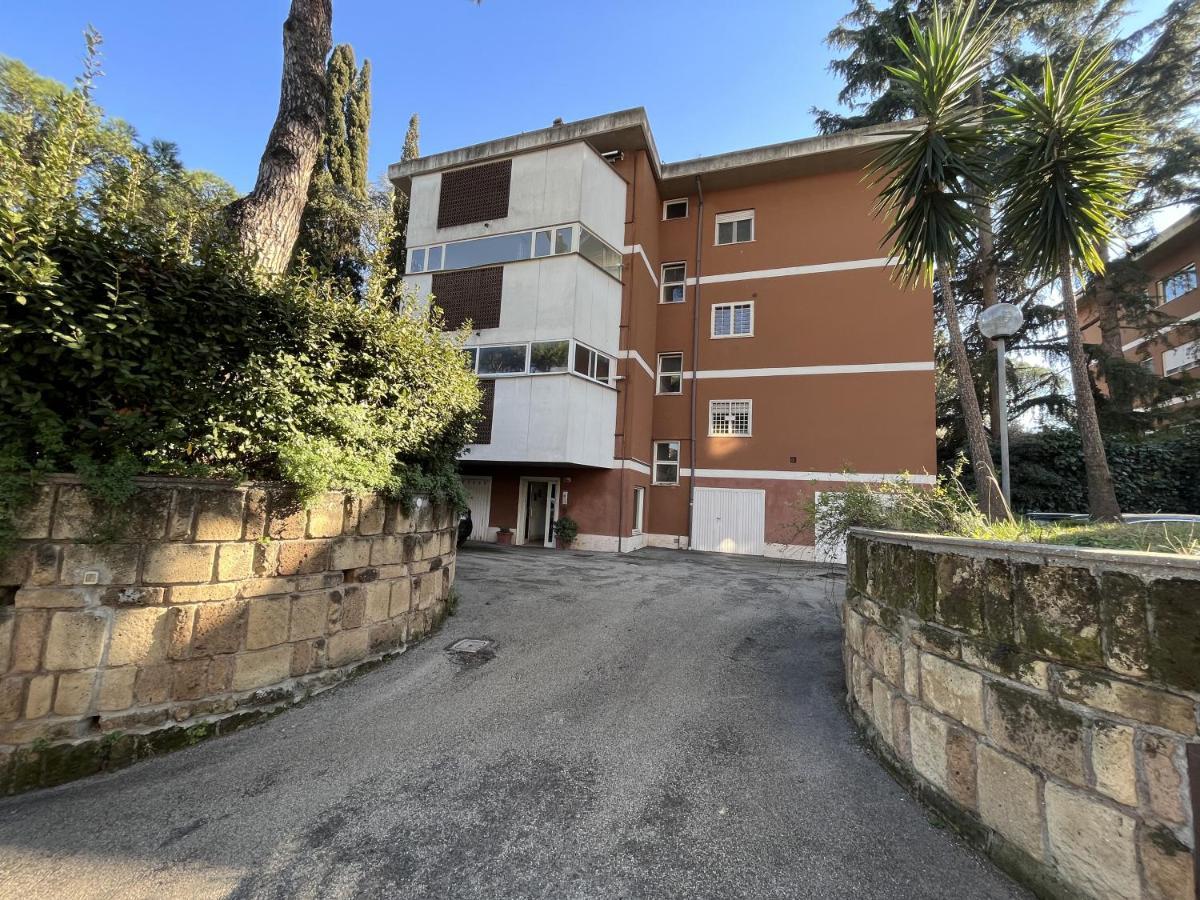 Monolocale A Mostacciano Rome Exterior photo